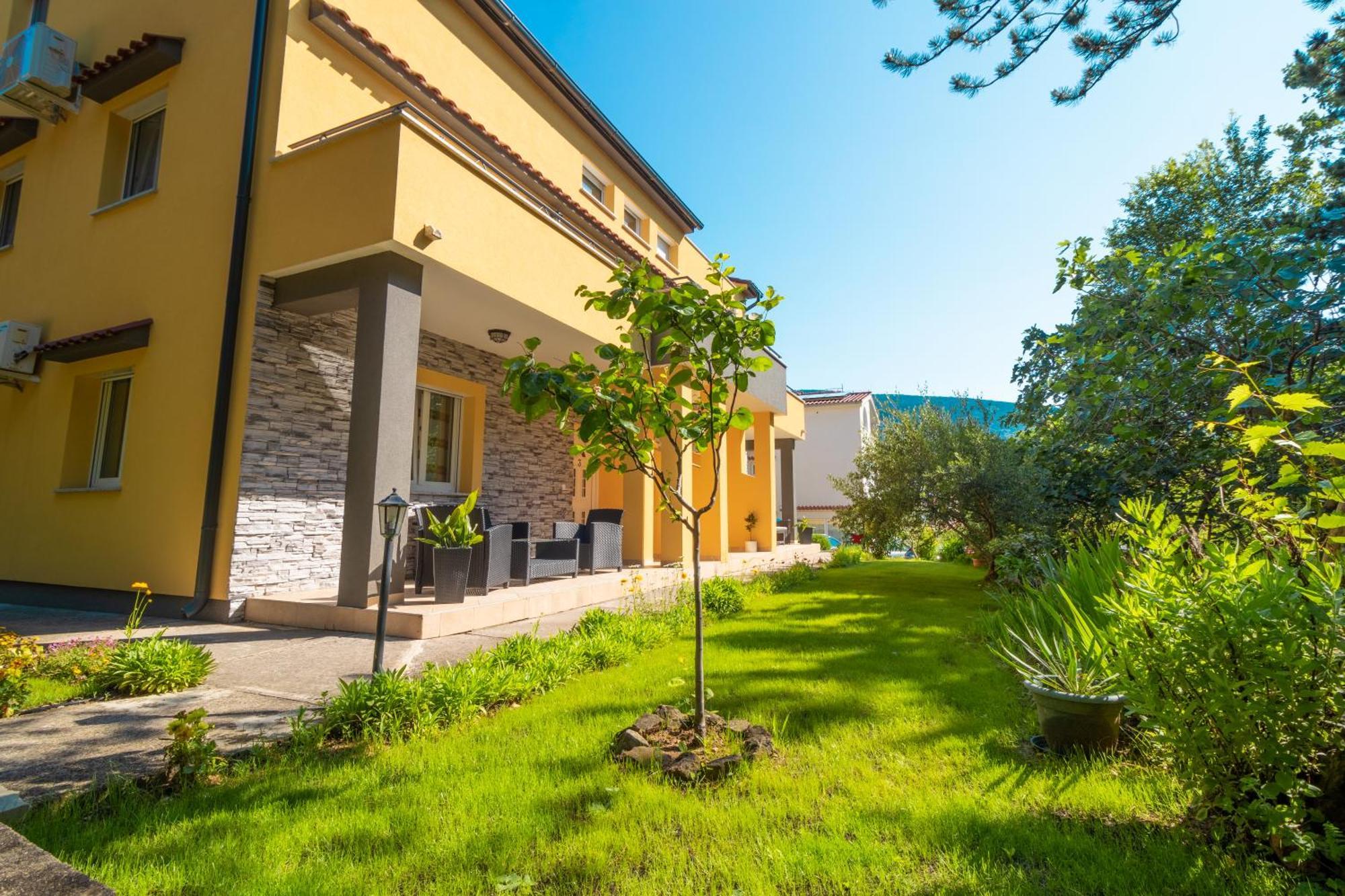 Apartments Gracia Baška Exterior foto